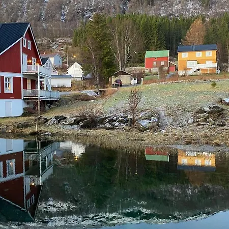 House On The Lake Bogen Exterior foto